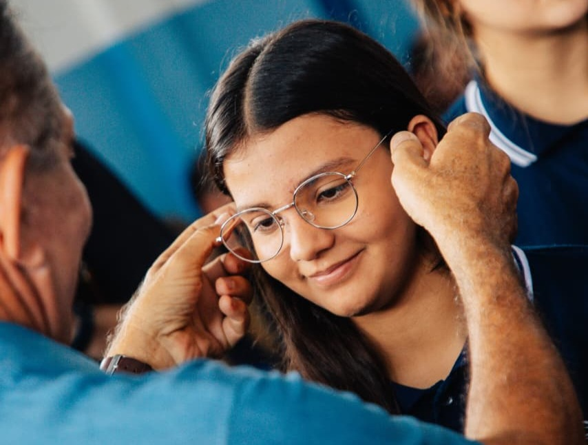 Prefeitura de Patos fortalece educação e saúde com nova etapa do Projeto Novos Olhares