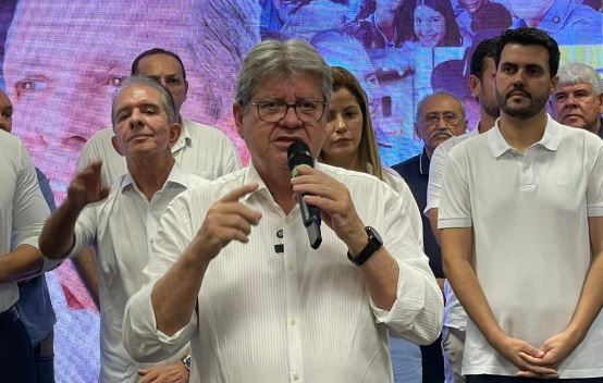 João nega “aval” para políticos deixarem PSB e critica “contas” na escolha