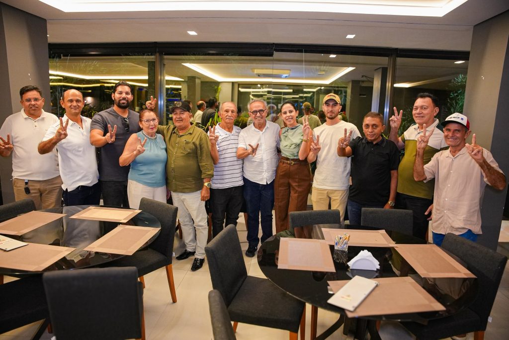 Cícero Lucena recebe adesão de lideranças de Passagem, Areia de Baraúnas e São José de Espinharas