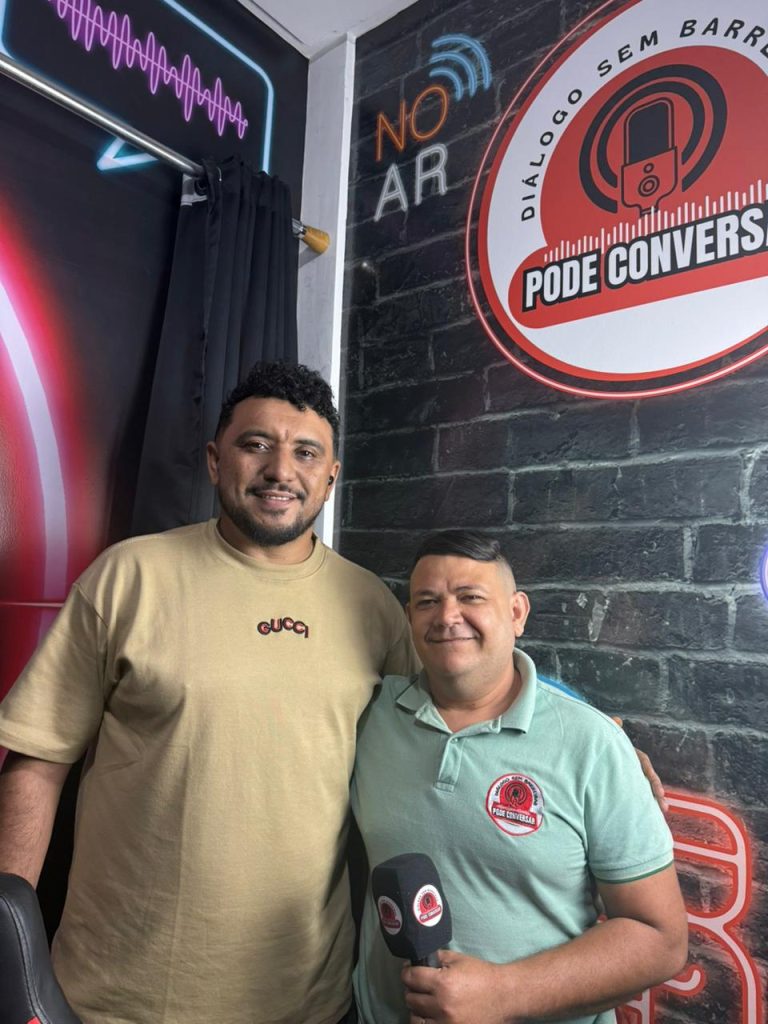Tom, do Samba do Tom, fala sobre superação, música e novos projetos no Pode Conversar