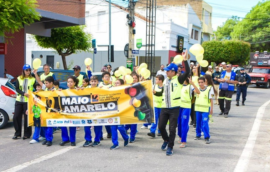 Caminhada marca início das ações do Maio Amarelo 2026 em Patos