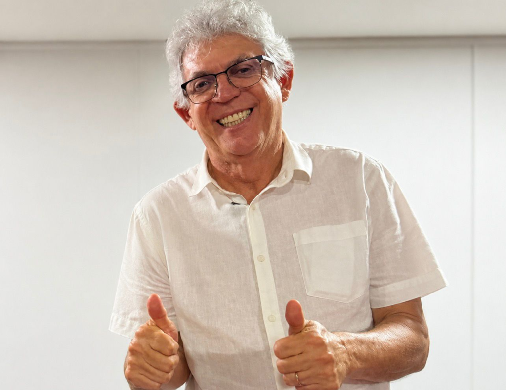 Ricardo Coutinho intensifica agenda em Cajazeiras e cidades da região com entrevistas, reuniões e encontros políticos