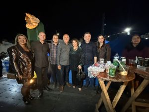 Deputado Nilson Lacerda prestigia abertura do São João de Patos em noite marcada por festa e vitória do Brasil