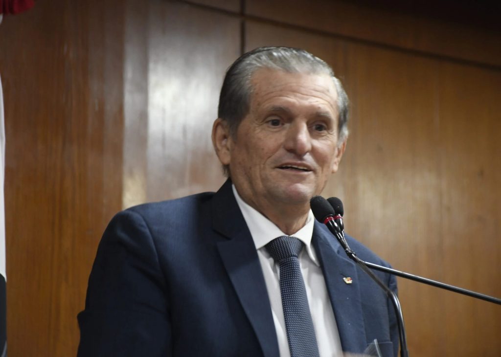Odon Bezerra admite suplência de Nabor ao Senado, mas mantém apoio a Cícero Lucena: “não abro mão do meu voto”
