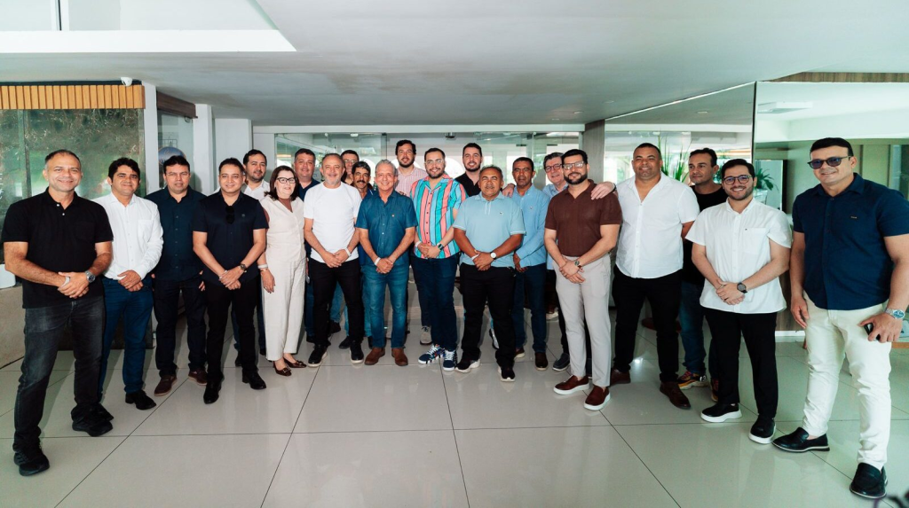 Nabor Wanderley recebe apoio de vereadores da situação e oposição em Campina Grande e amplia articulação para o Senado