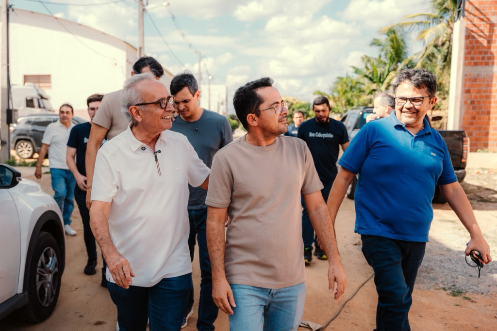 Em São Bento, Cícero visita fábricas têxteis e defende maior apoio do Estado aos produtores
