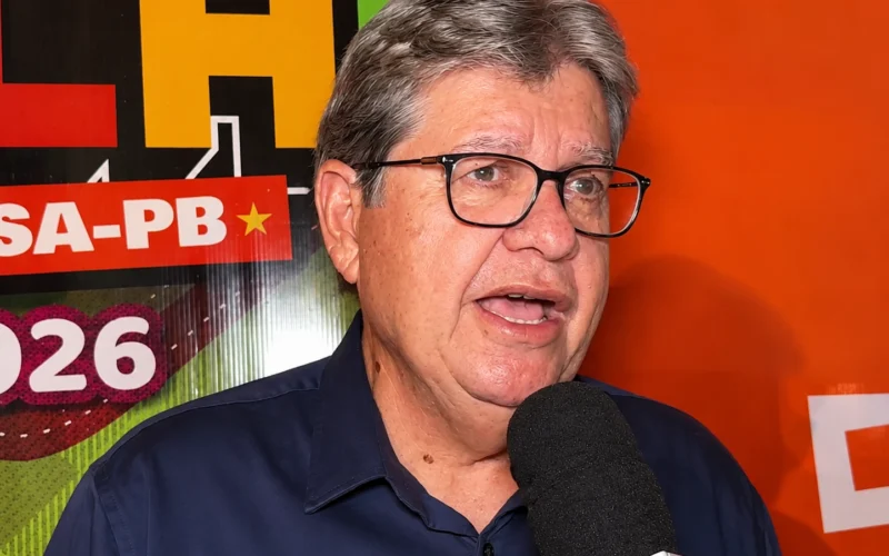 João Azevêdo volta a negar atritos com Nabor Wanderley e admite voto cruzado: “Esse voto vai acontecer”