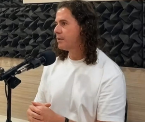 Veneziano cumpre agenda no Sertão, concede entrevista à Rádio Espinharas e reforça compromisso com Patos