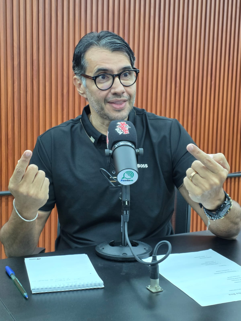 André Gadelha afirma que esperava “reciprocidade” de Leo Bezerra após apoio de Cícero a Nabor