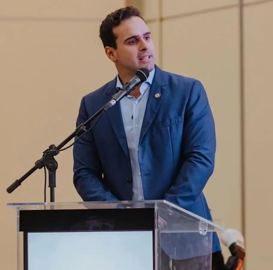 Novela sem fim: Lucas Ribeiro adia anúncio vice durante convenção e decisão fica para as próximas horas