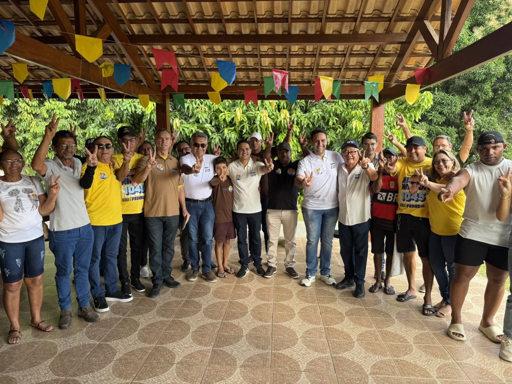 Nilson Lacerda recebe Márcio Roberto em Conceição e cumpre agenda na feira livre