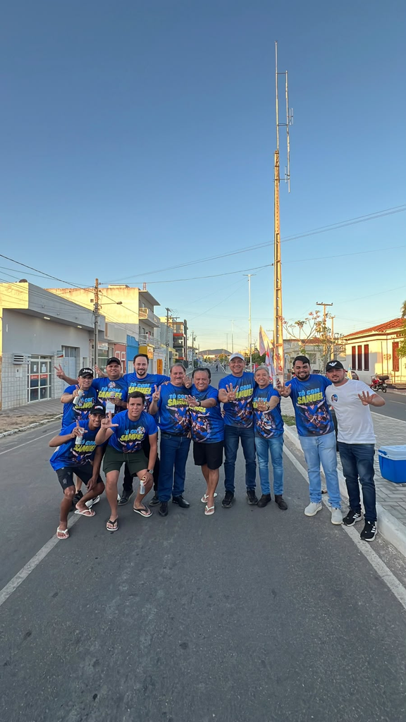 Fidelis de Doca participa de arrastão ao lado de Samuel Lacerda em Conceição