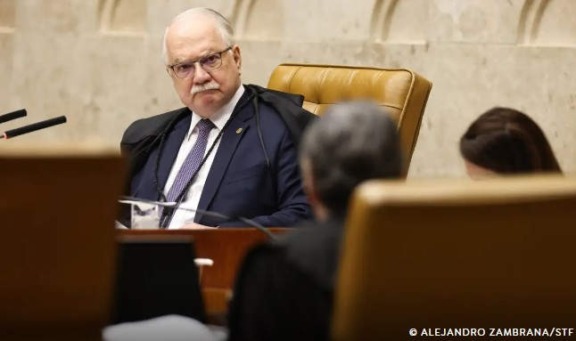 Edson Fachin desmarca julgamento sobre atuação de Mendonça no caso Master